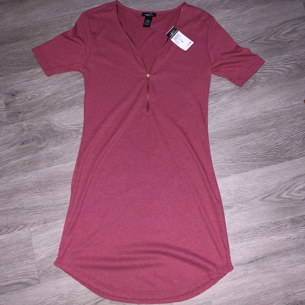 Ribbed bodycon dress